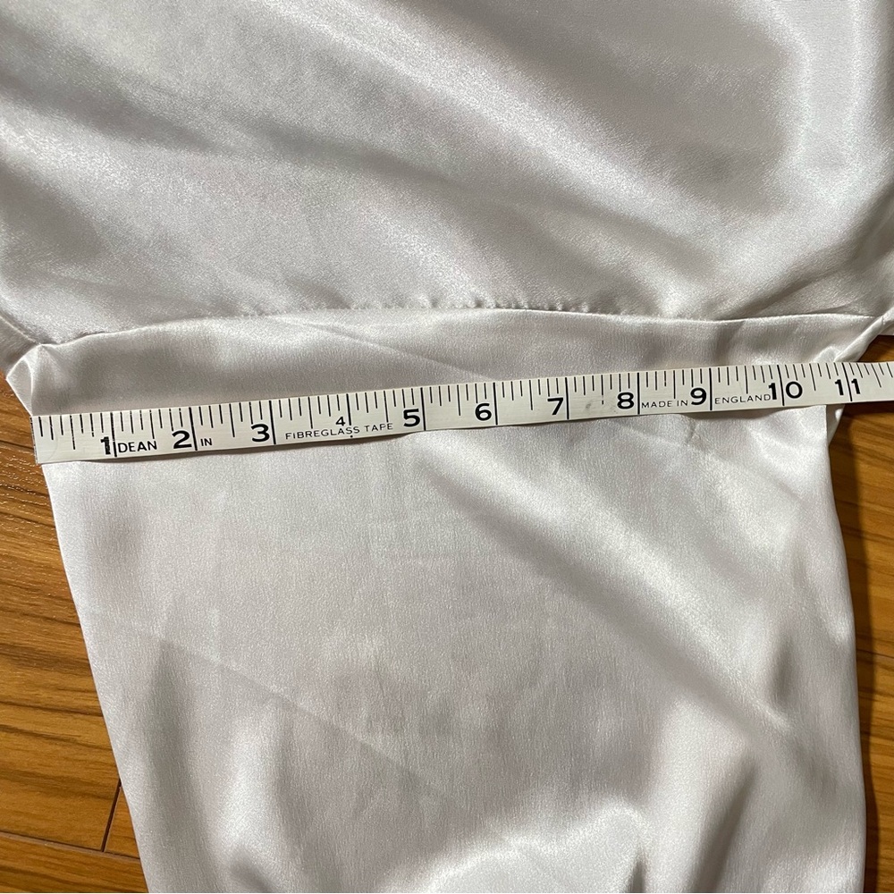 Victoria's Secret Satin Bride Wedding Kimono Robe - Ivory with Lace Trim - Picture 14 of 14
